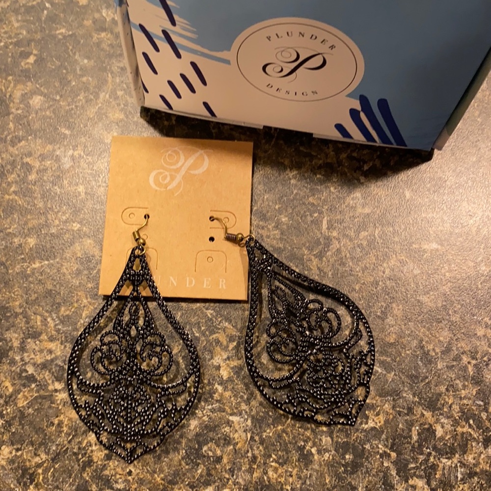 Black Filigree earrings from Plunder